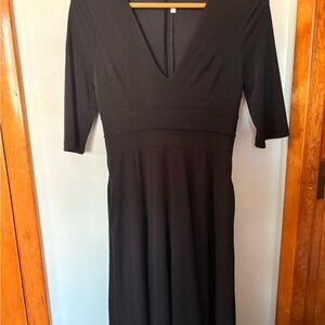 Elegant Black Dress